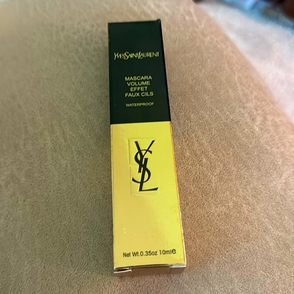 Yves Saint Laurent Mascara Volume Effet Faux Cils NIB Waterproof Full Size - Picture 1 of 3
